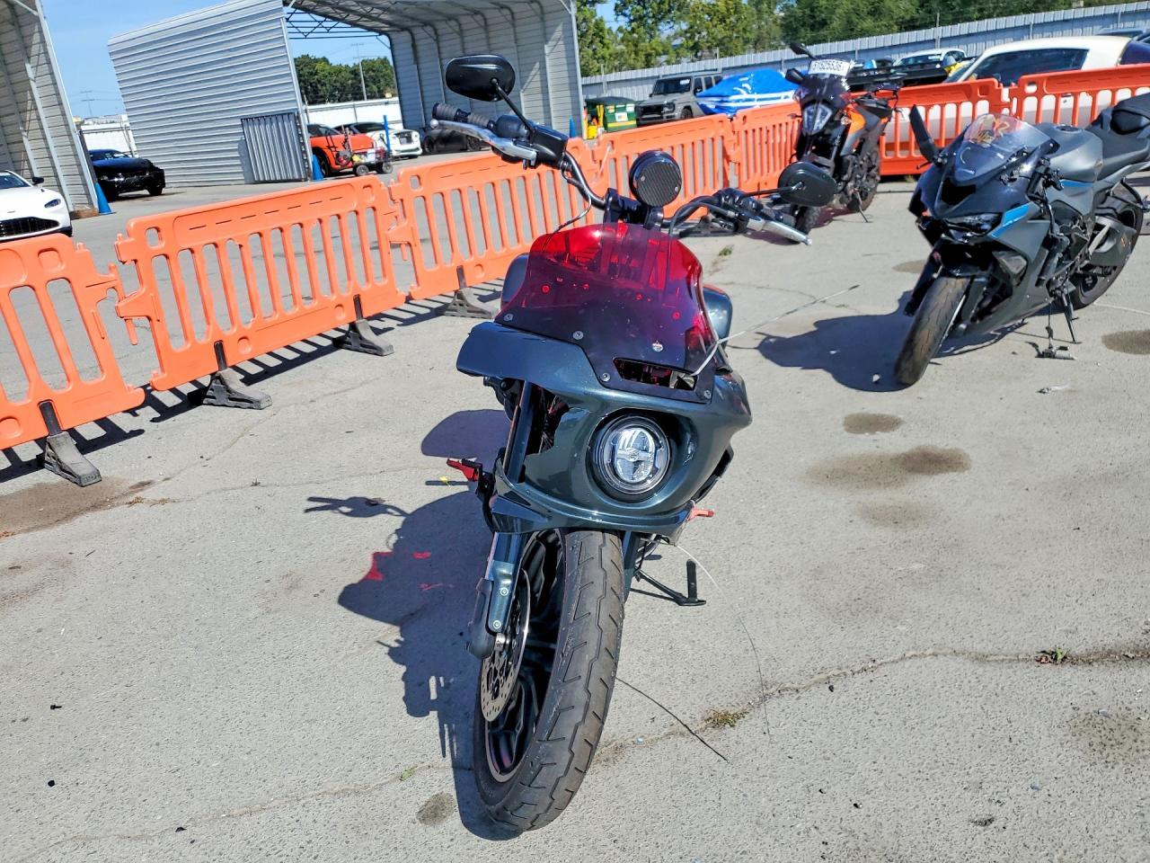 2025 Harley-Davidson Fxlrst - Image 2
