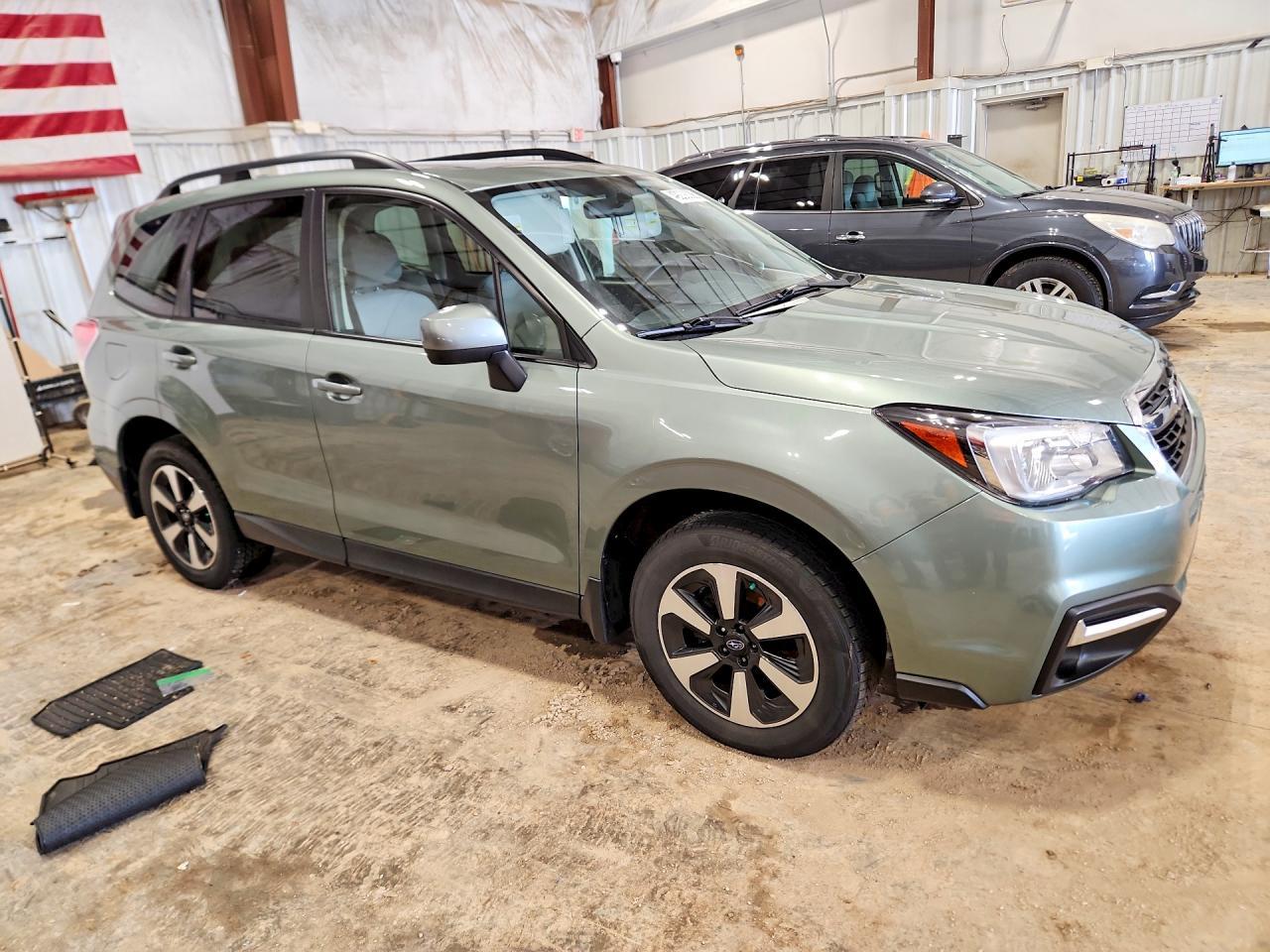 2017 Subaru Forester 2.5I Premium - Image 4