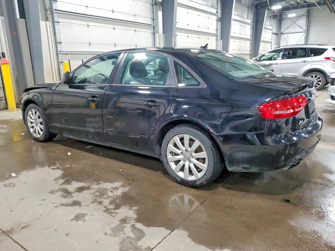 2014 Audi A4 Premium - Фото 2