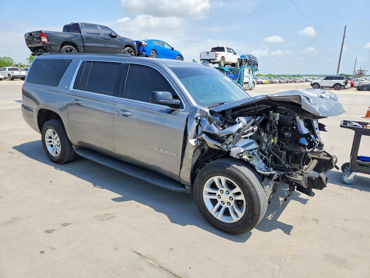 2020 Chevrolet Suburban C1500 Lt - Фото 4