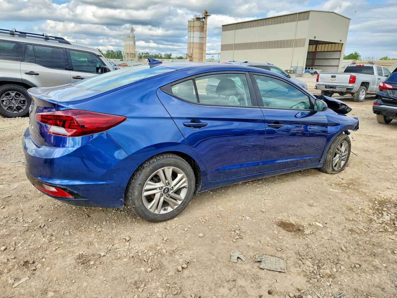 2020 Hyundai Elantra Sel - Image 3