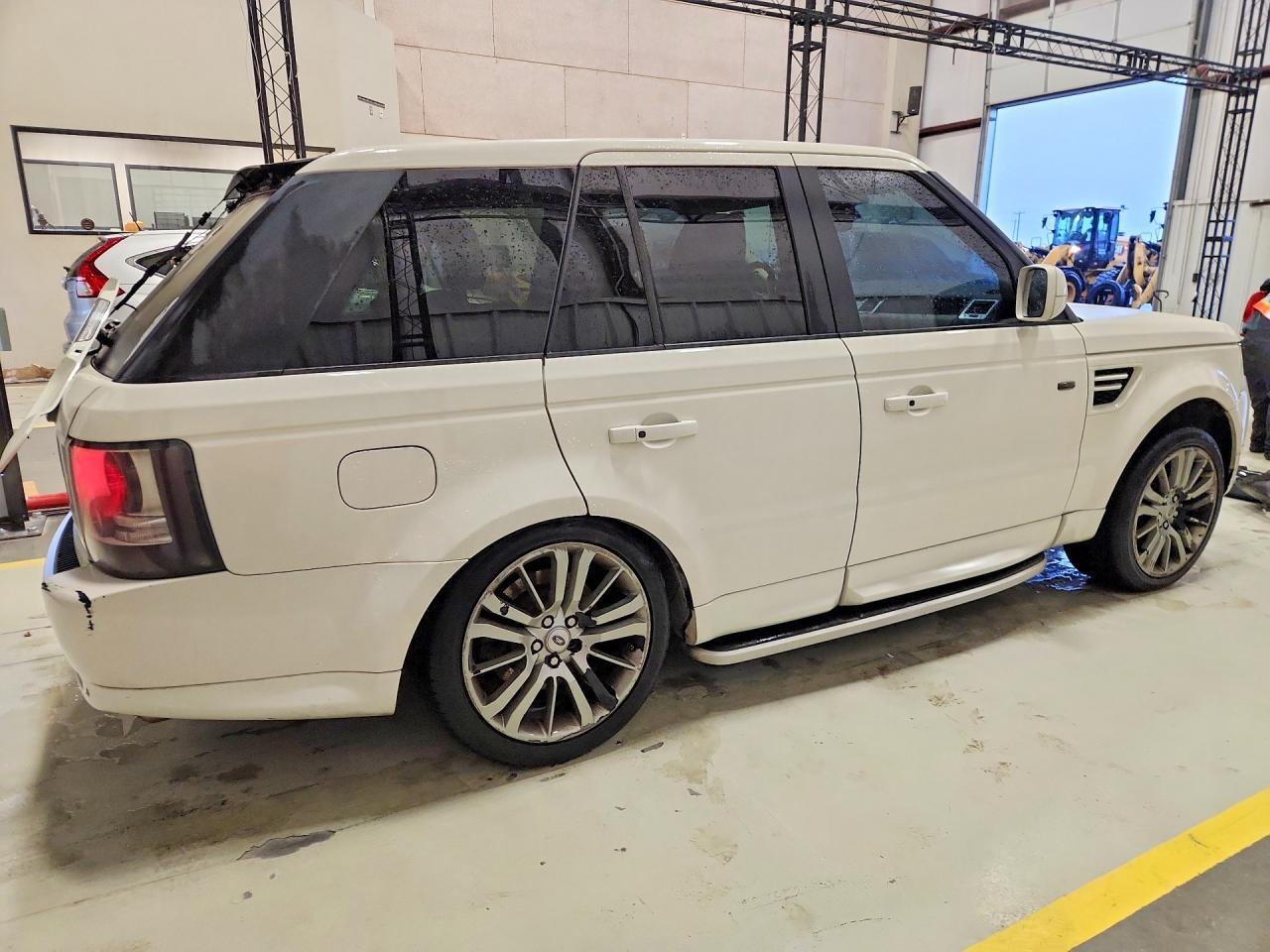 2010 Land Rover Range Rover Sport Lux - Фото 3