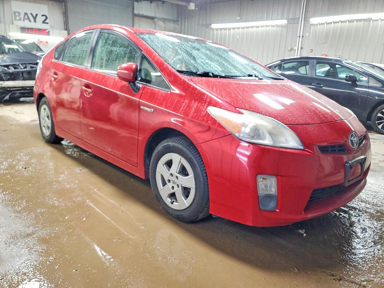 2011 Toyota Prius Two - Фото 4