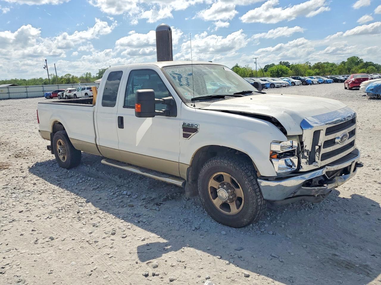 2008 Ford F250 Super Duty - Image 4