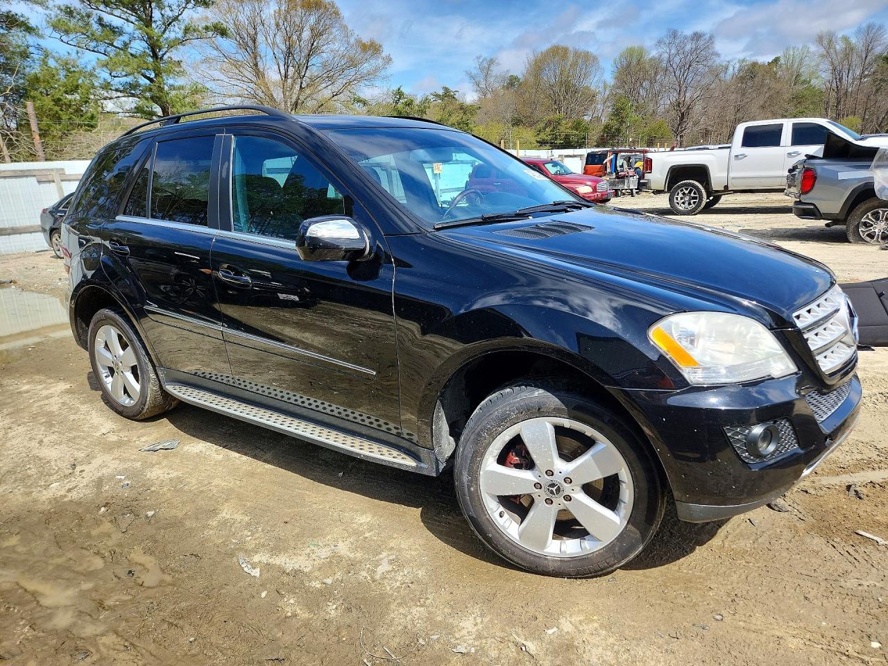 2010 Mercedes-Benz Ml 350 4Matic - Image 4