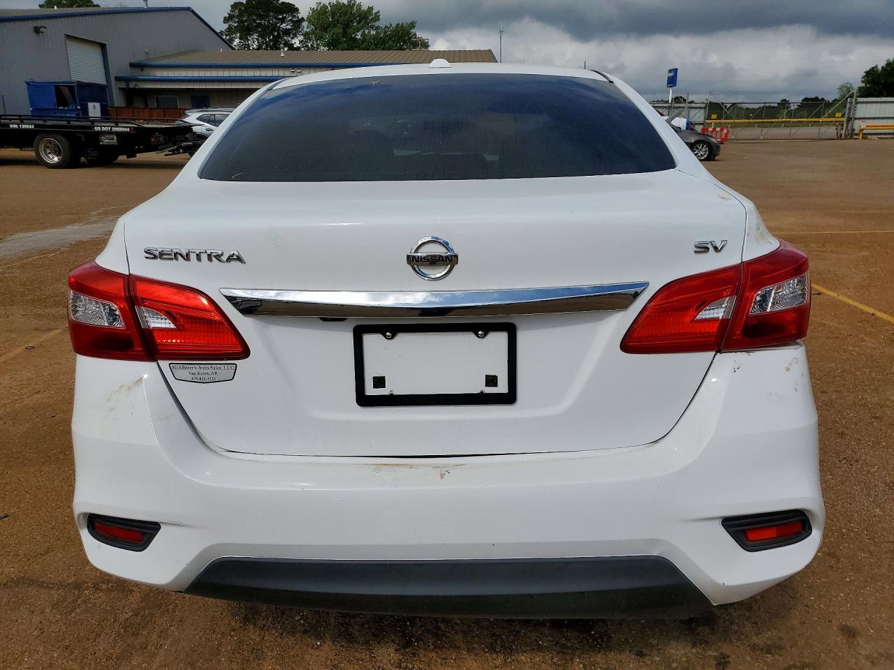 2018 Nissan Sentra Sv - Фото 6