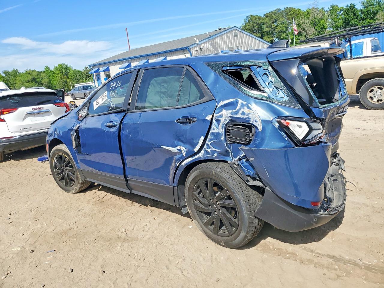 2024 Chevrolet Equinox Ls - Фото 2