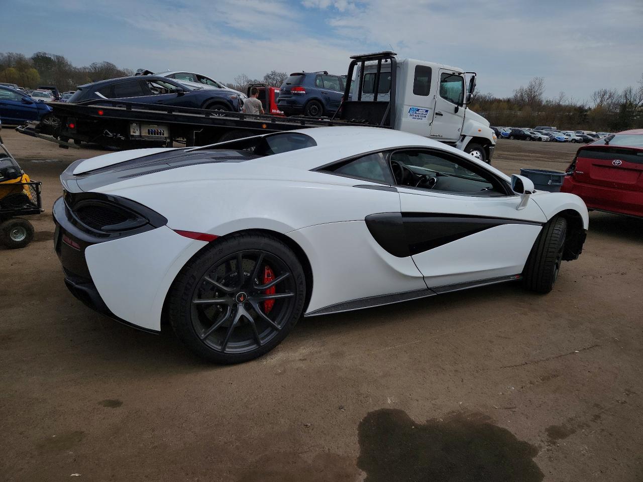 2017 Mclaren Automotive 570S - Фото 3