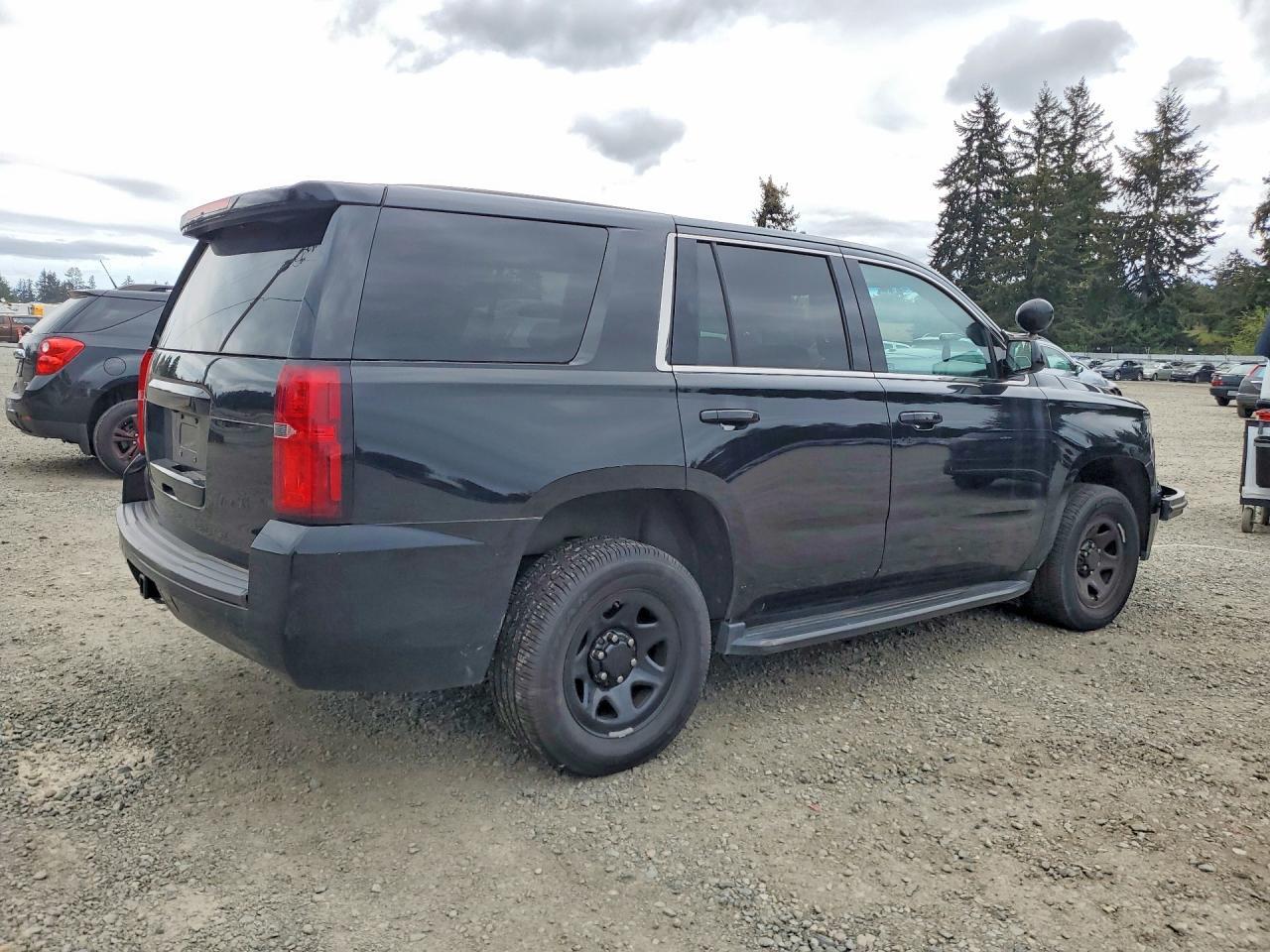 2018 Chevrolet Tahoe Police - Фото 3