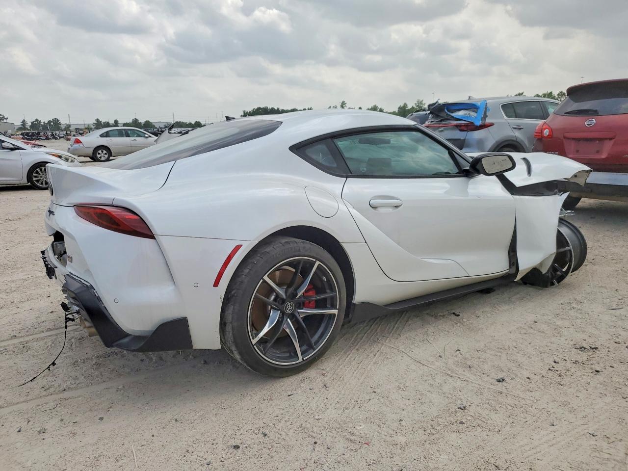 2022 Toyota Gr Supra 3.0 Premium - Фото 3