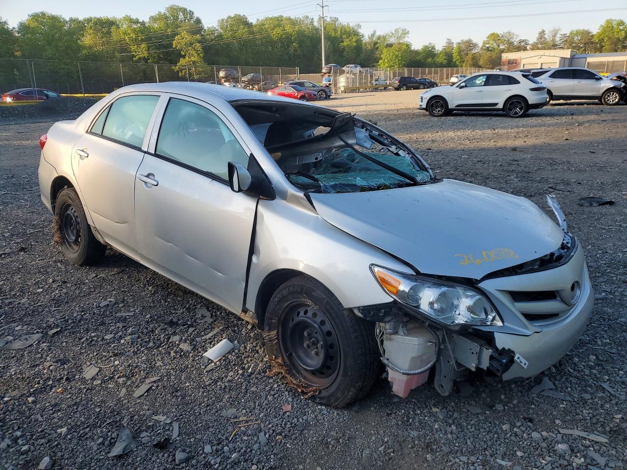 2012 Toyota Corolla L - Фото 4