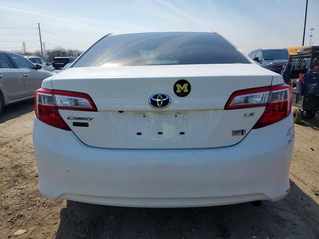 2014 Toyota Camry Hybrid Le - Фото 6