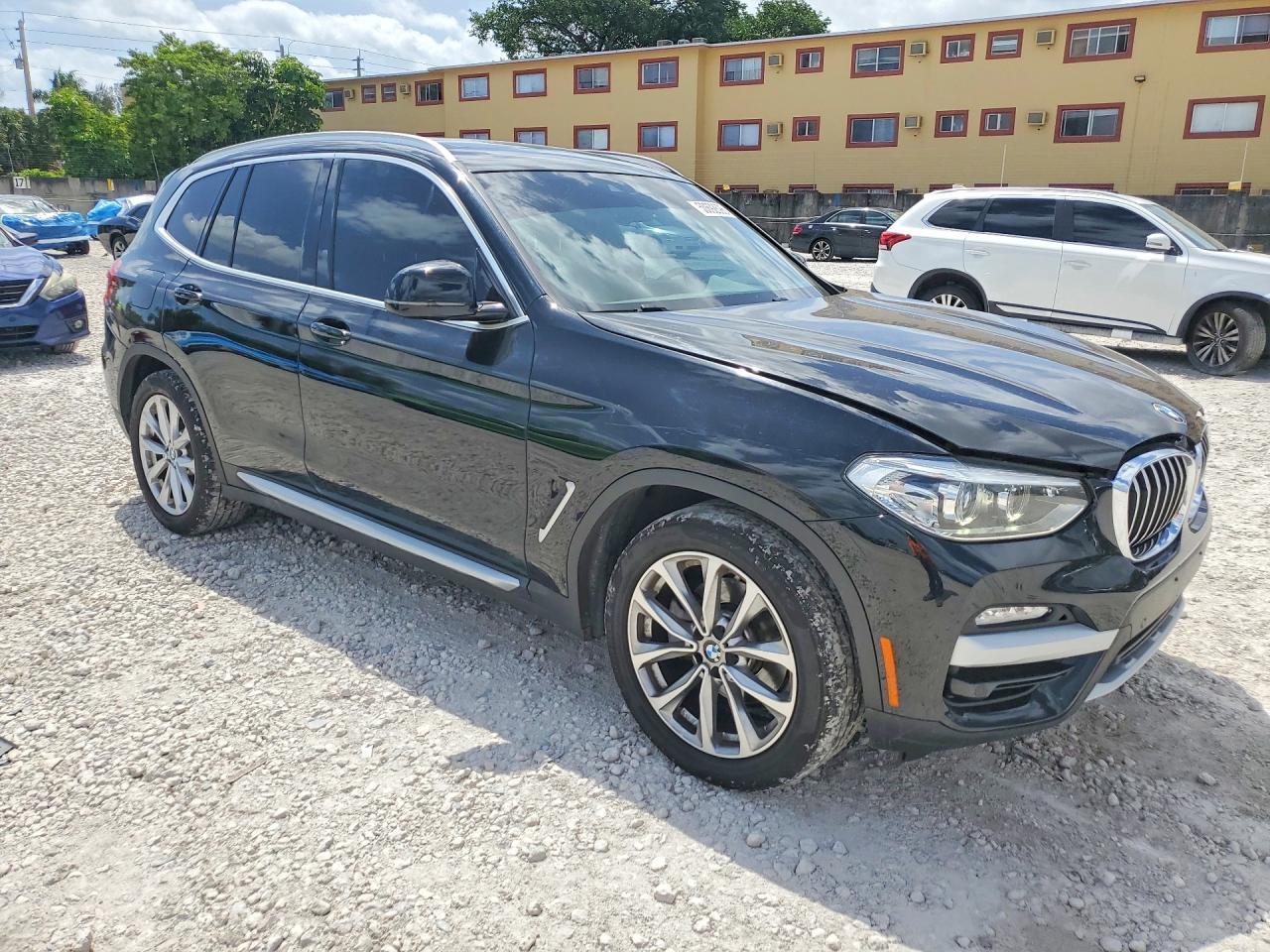 2019 BMW X3 xDrive30I - Фото 4
