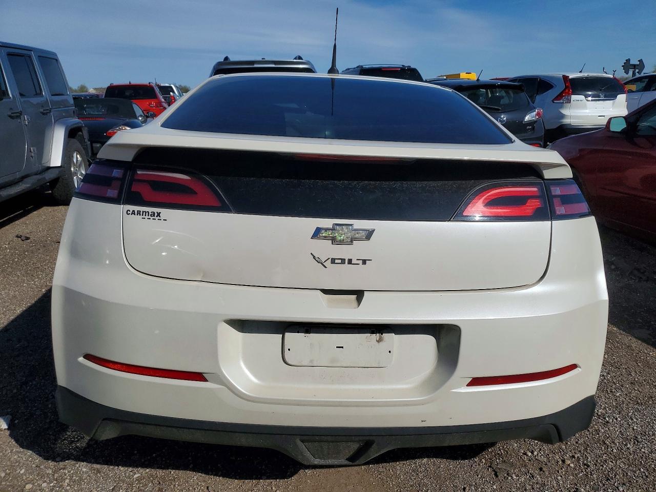 2013 Chevrolet Volt - Image 6