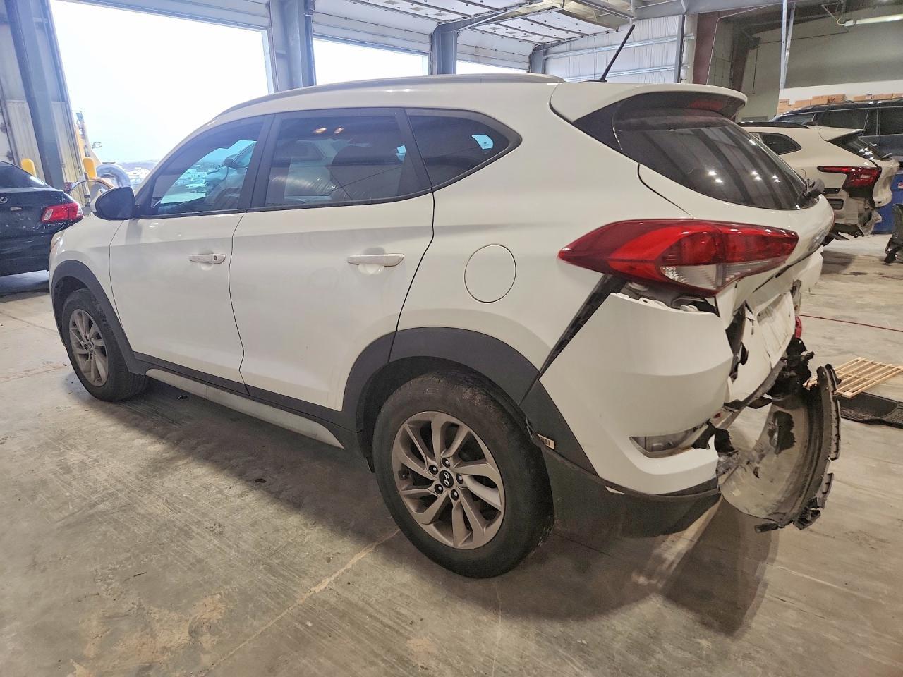 2017 Hyundai Tucson Se - Фото 2