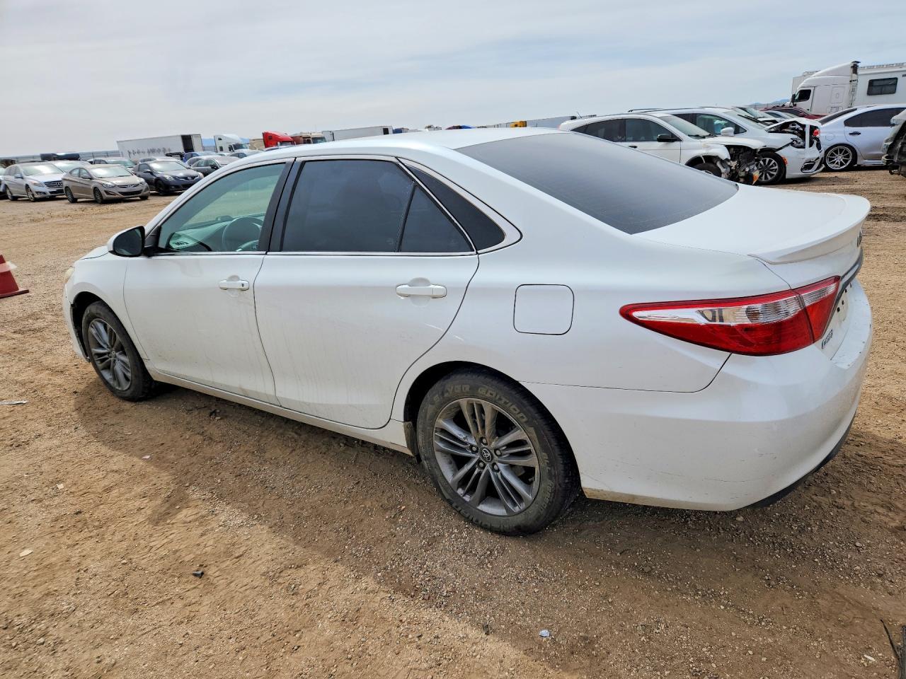 2017 Toyota Camry Se - Image 2