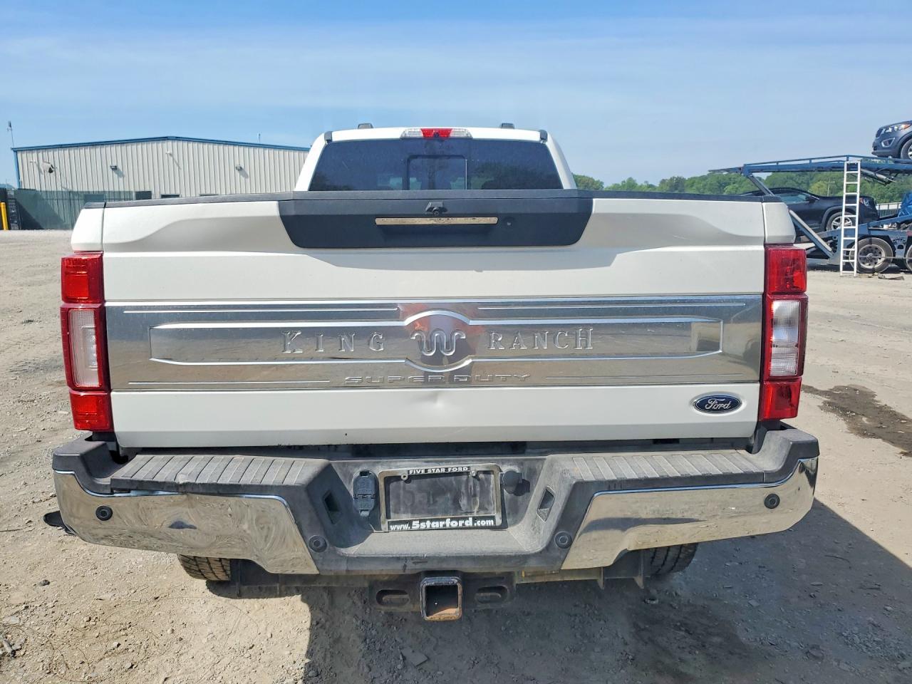 2021 Ford F350 Super Duty - Фото 6