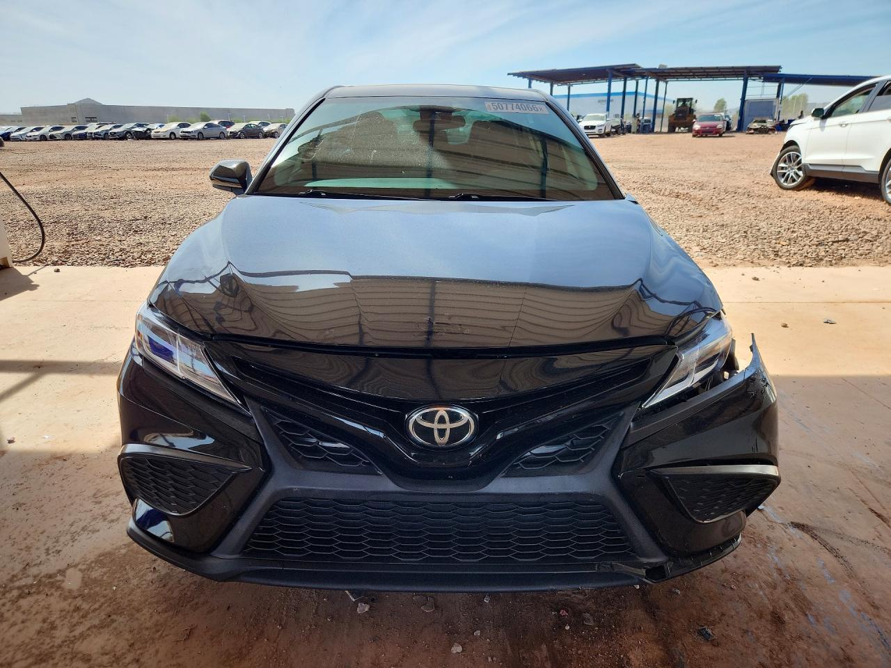 2021 Toyota Camry Se - Фото 5