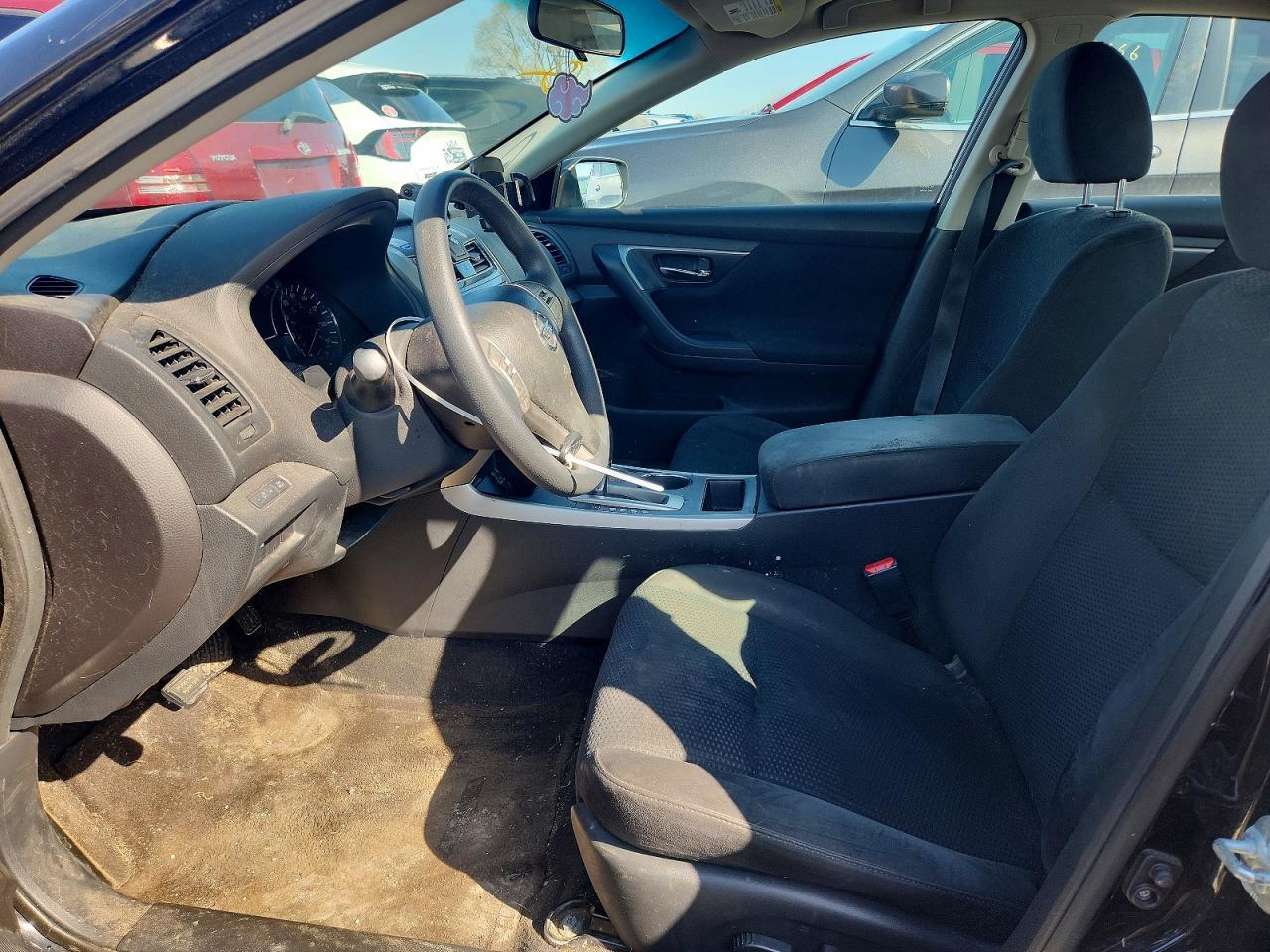 2015 Nissan Altima 2.5 S - Фото 7