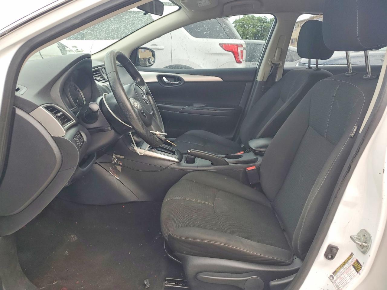 2018 Nissan Sentra S - Фото 7