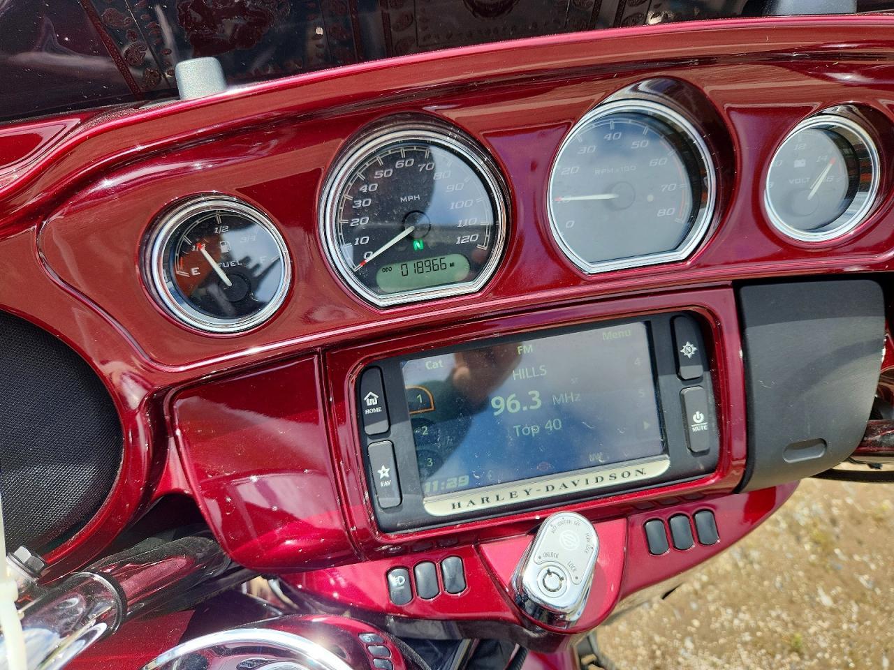 2014 Harley-Davidson Flhtcu Ultra Classic Electra Glide - Фото 7