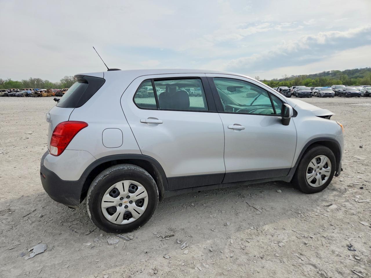 2015 Chevrolet Trax Ls - Фото 3