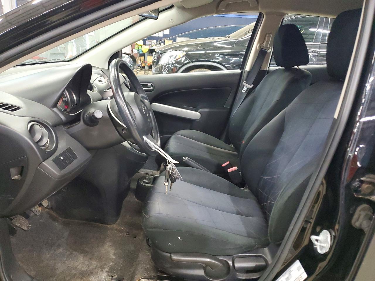 2013 Mazda Mazda2 - Фото 7