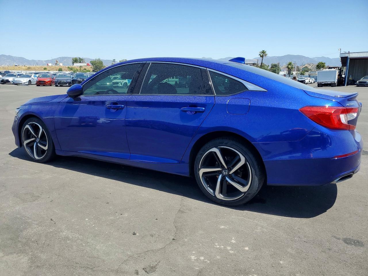 2019 Honda Accord Sport - Image 2