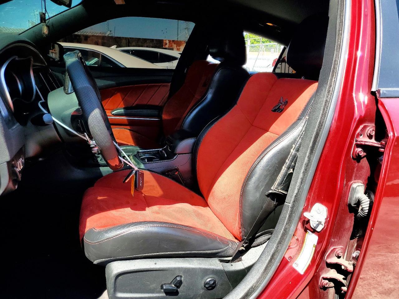 2018 Dodge Charger R - Фото 7
