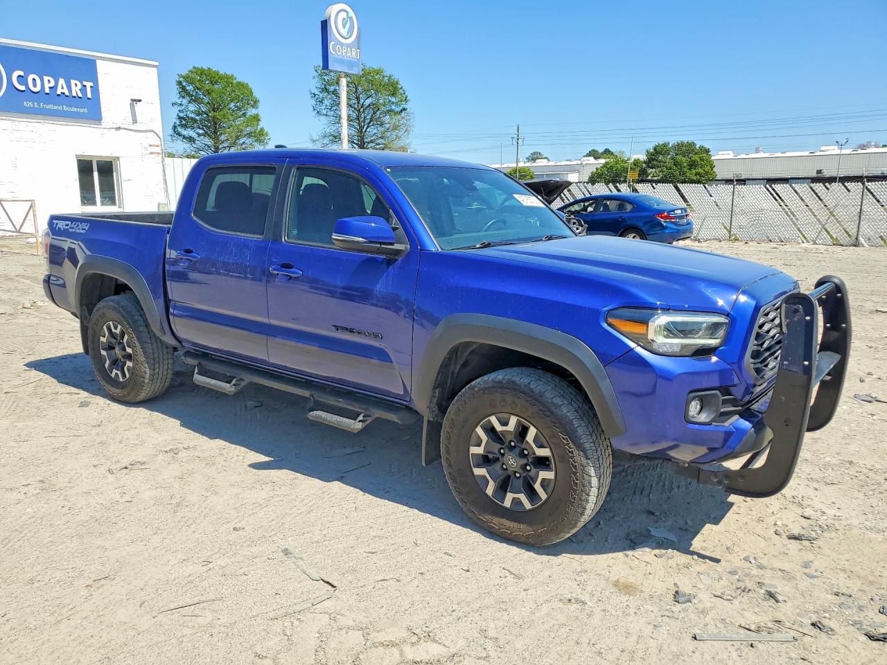2022 Toyota Tacoma Trd Off-Road - Image 4