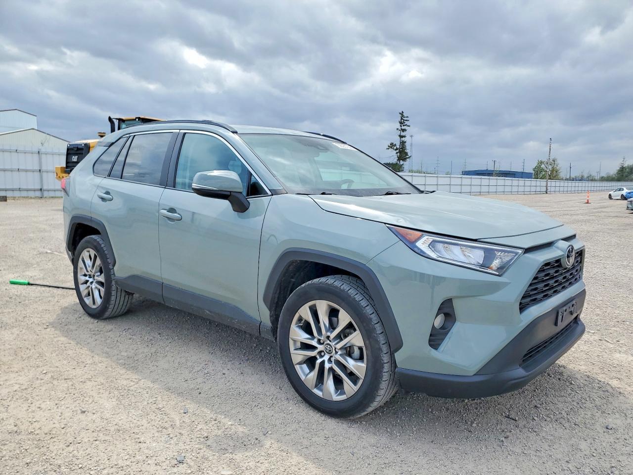 2020 Toyota Rav4 Xle Premium - Фото 4
