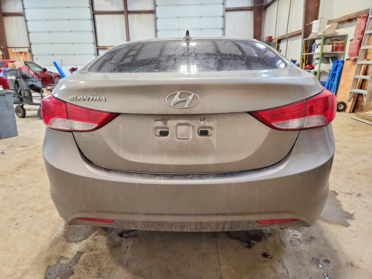 2013 Hyundai Elantra Gls - Image 6