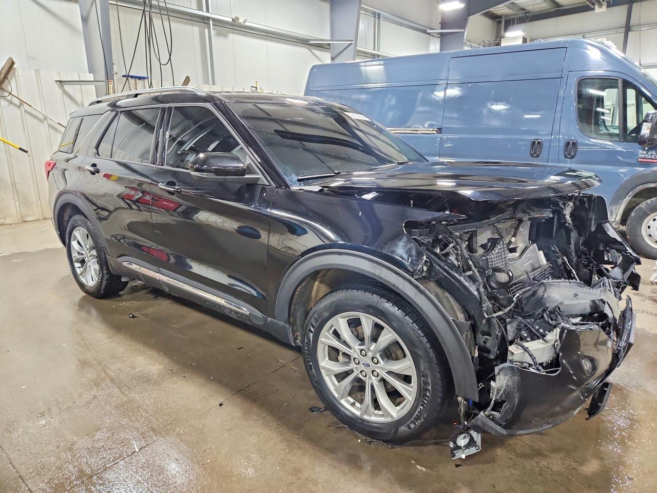 2020 Ford Explorer Limited - Фото 4