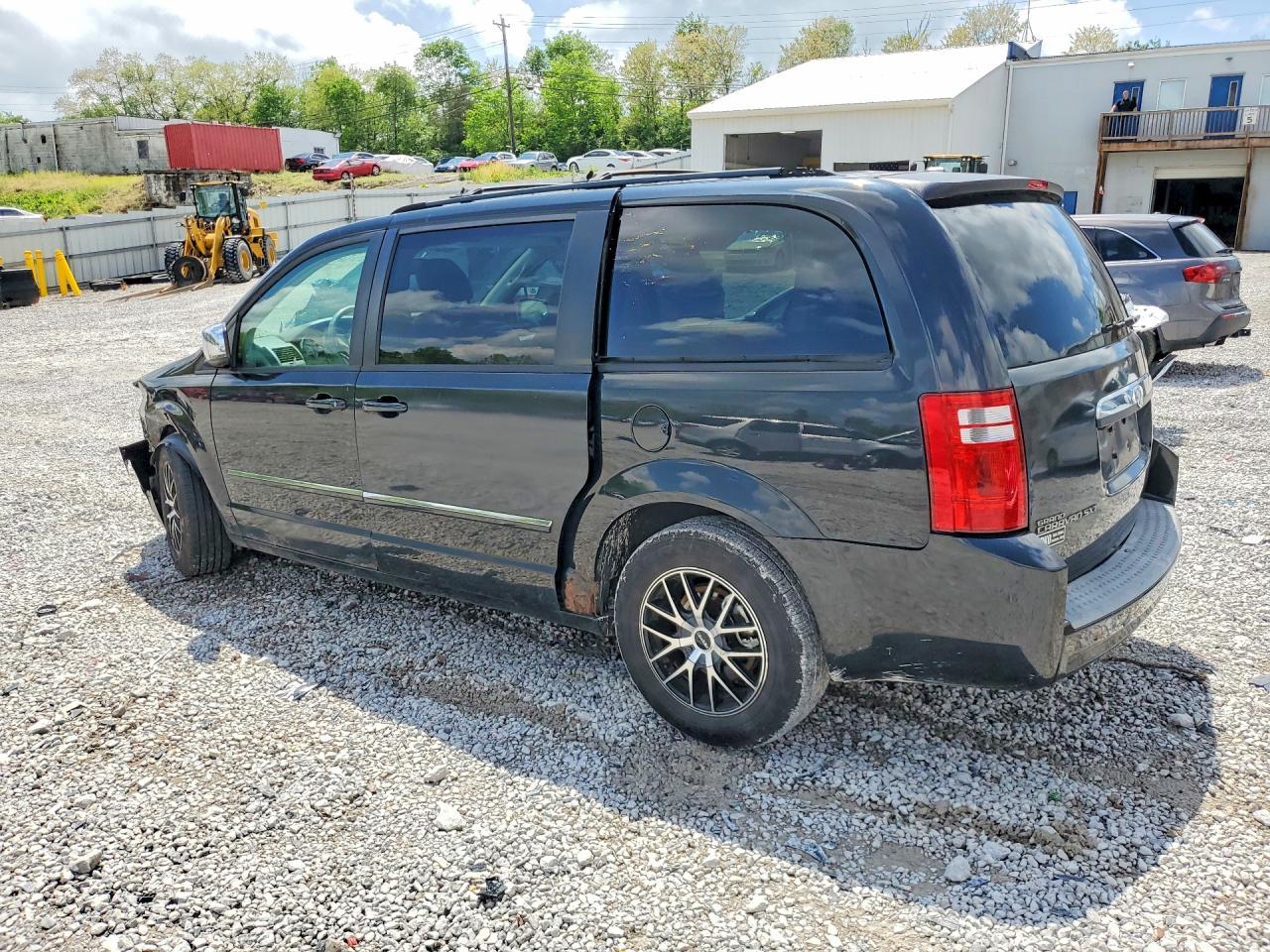 2008 Dodge Grand Caravan Sxt - Фото 2