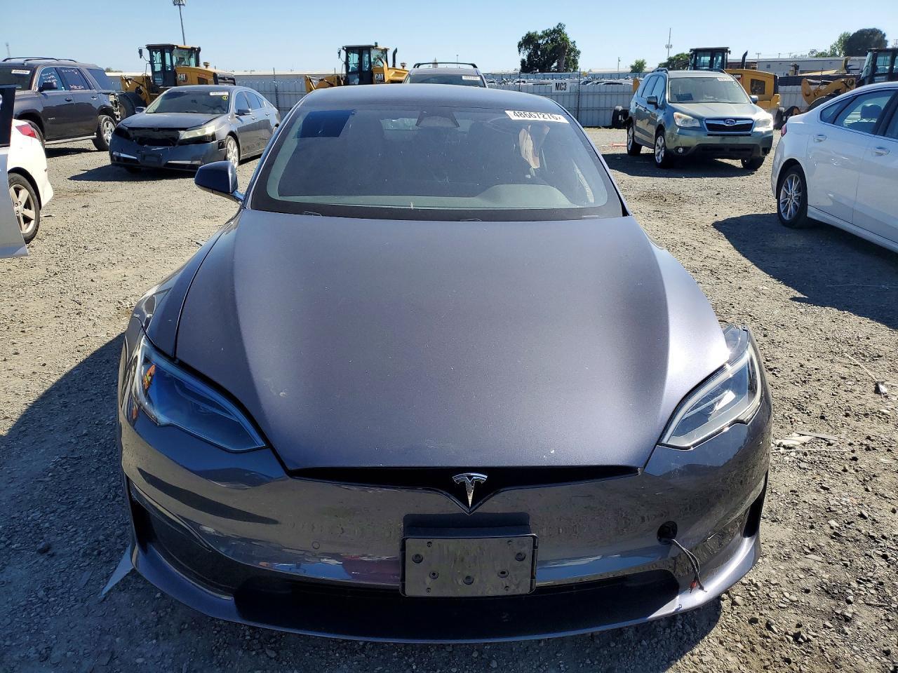 2023 Tesla Model S - Image 5
