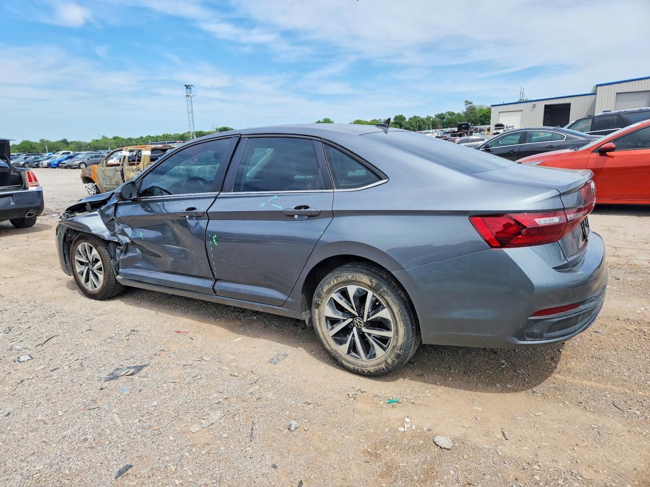 2025 Volkswagen Jetta S - Фото 2