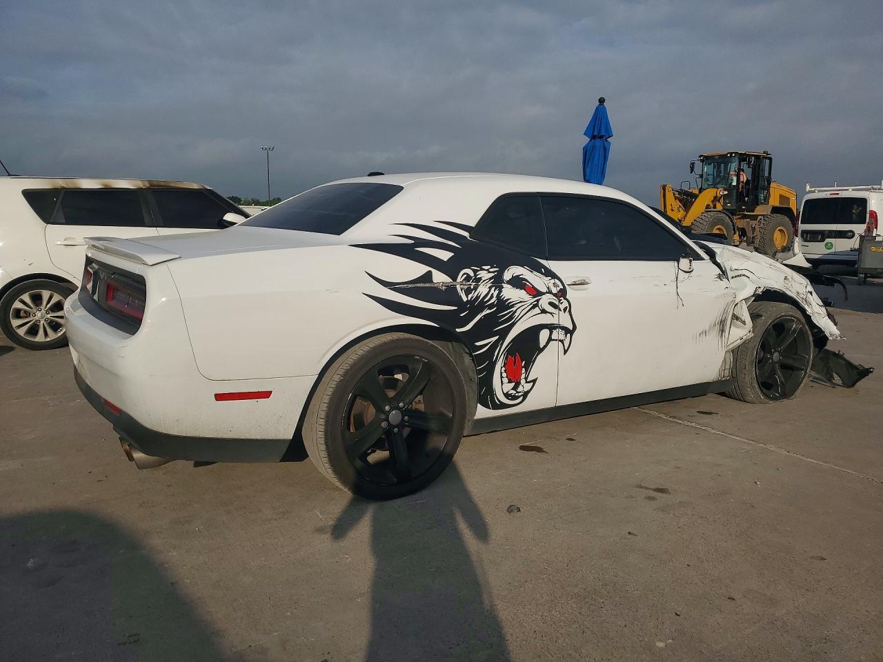 2016 Dodge Challenger R - Фото 3