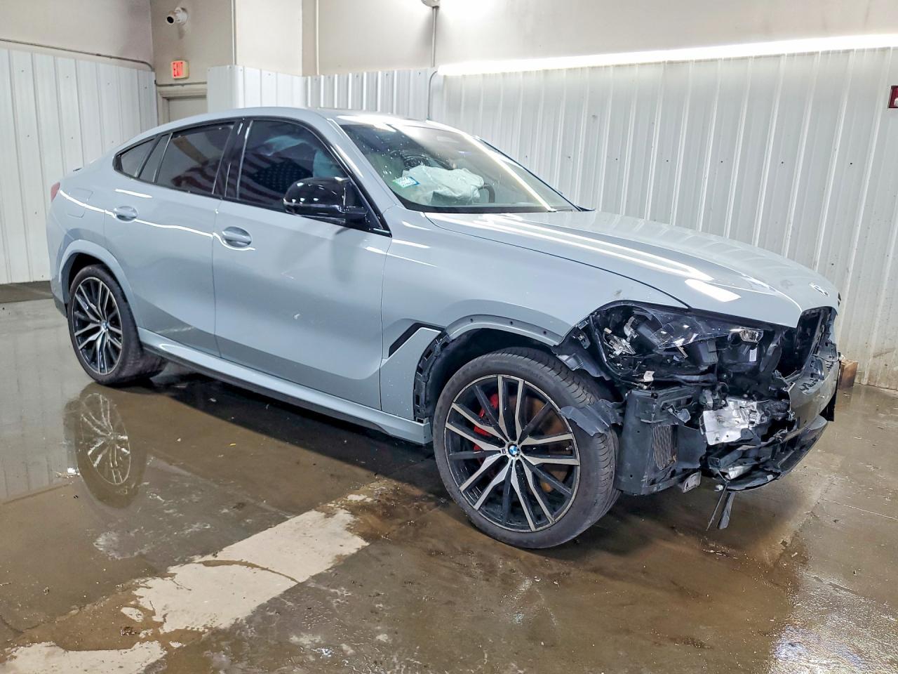 2024 BMW X6 M60I - Image 4