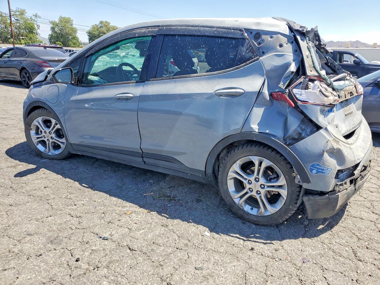 2021 Chevrolet Bolt Ev Lt - Фото 2