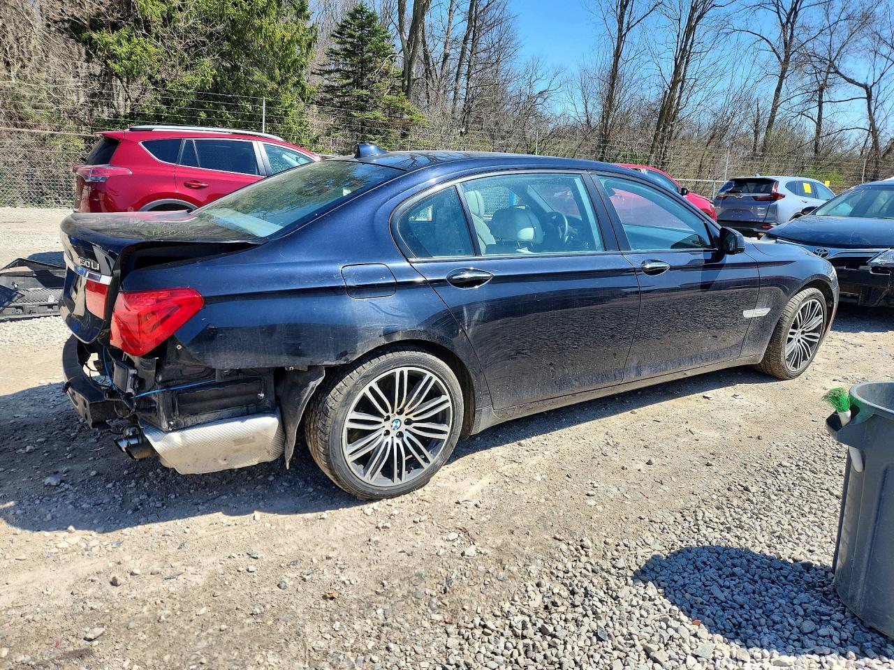 2012 BMW 750 Li - Image 3