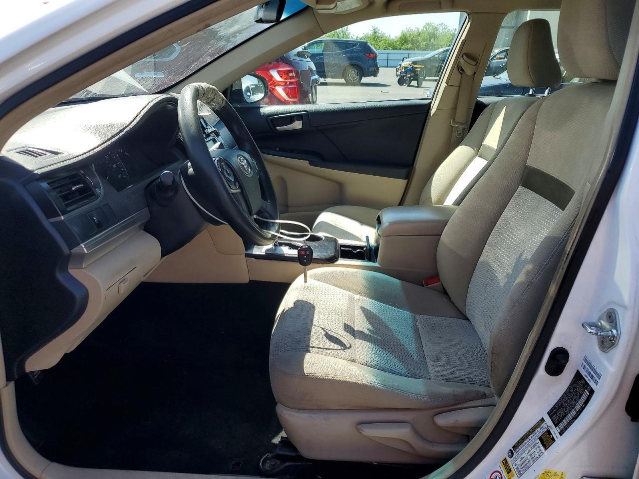 2012 Toyota Camry Le - Image 7