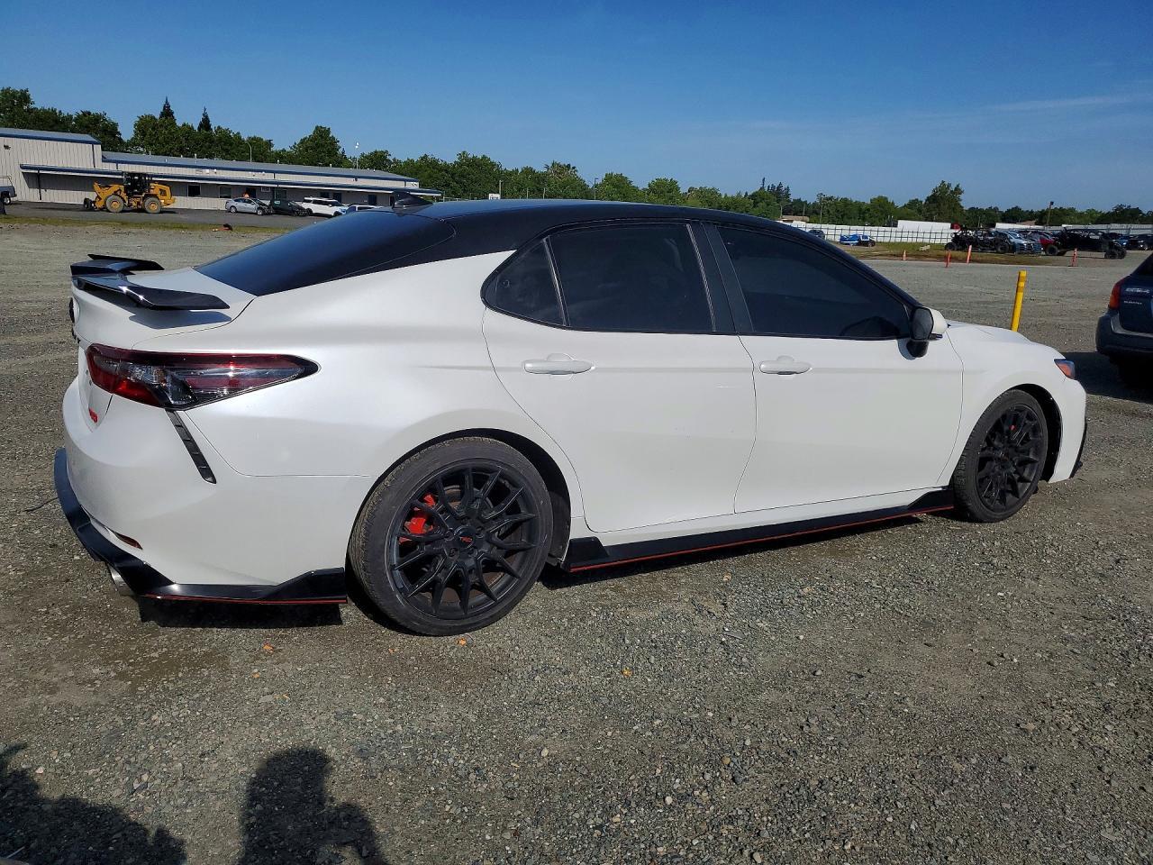 2024 Toyota Camry Trd - Фото 3