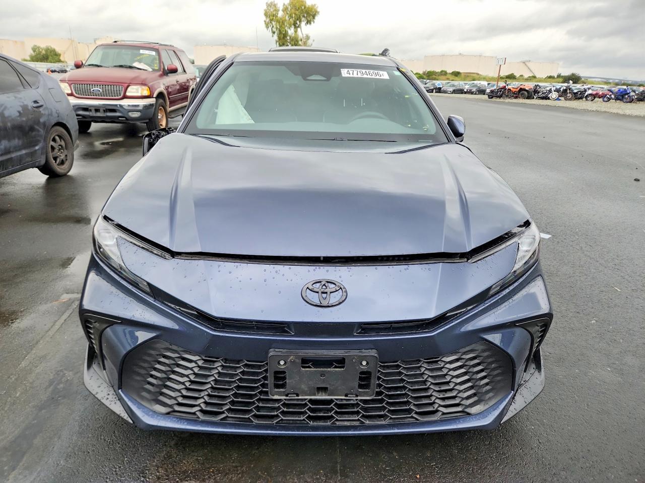 2026 Toyota Camry Se - Фото 5