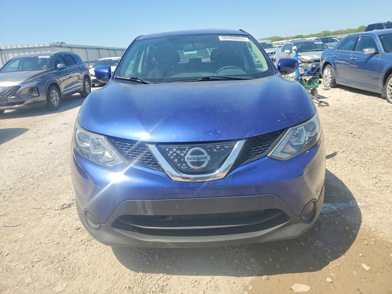 2018 Nissan Rogue Sport S - Image 5