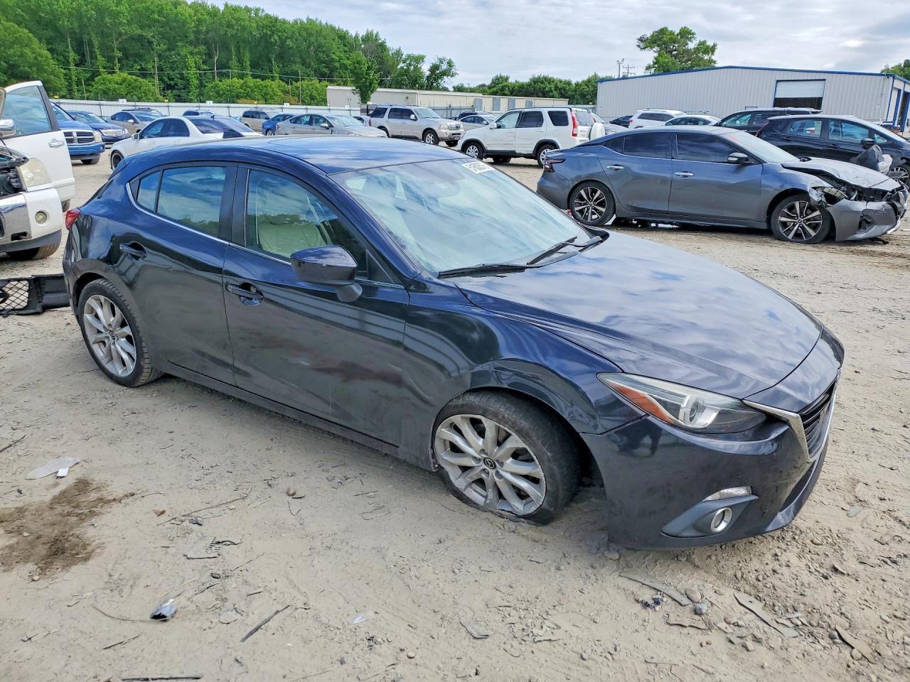 2016 Mazda 3 Grand Touring - Фото 4
