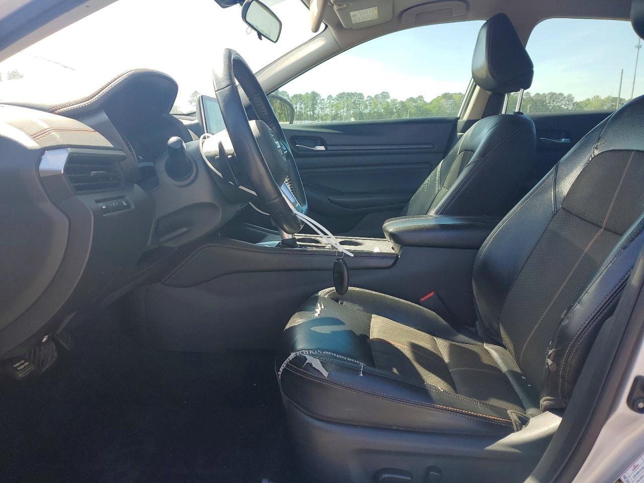 2020 Nissan Altima Sr - Фото 7