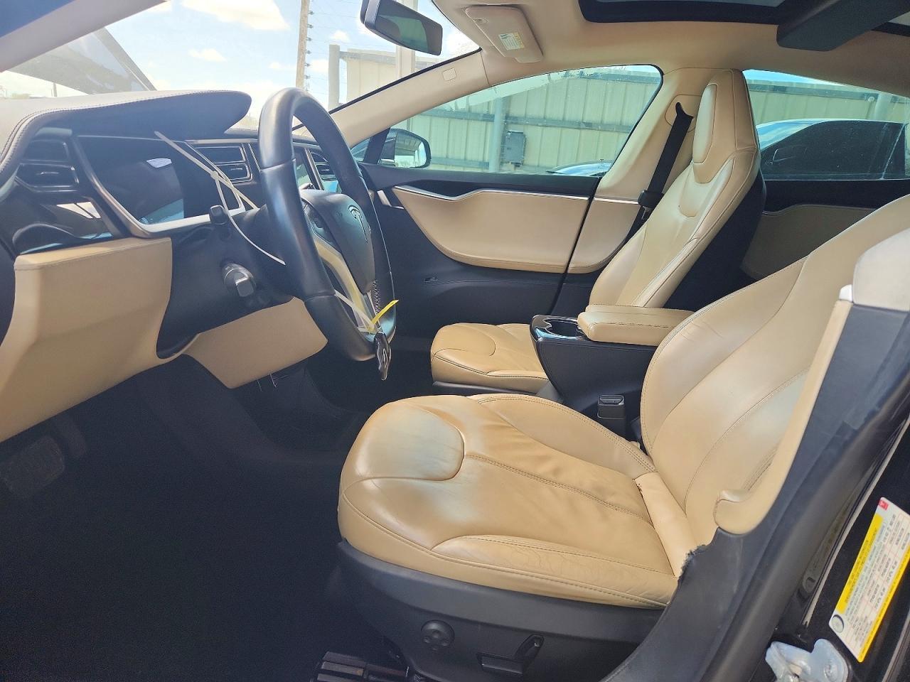 2013 Tesla Model S - Image 7