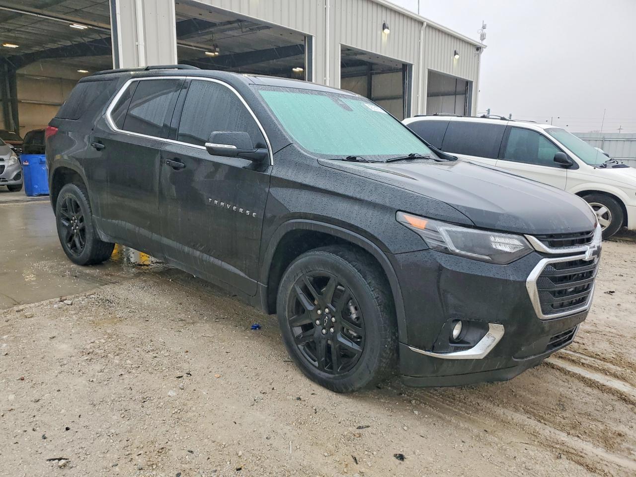 2021 Chevrolet Traverse Lt - Image 4