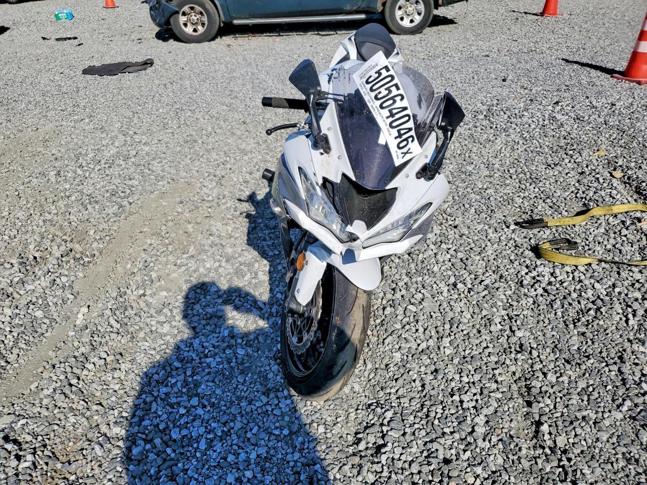 2021 Kawasaki Zx636 K - Фото 2