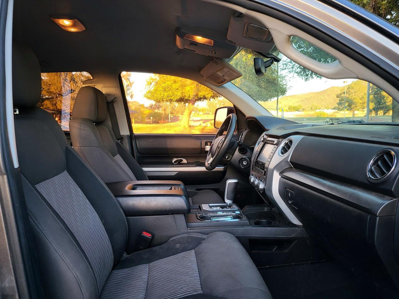 2014 Toyota Tundra Double Cab Sr - Фото 5